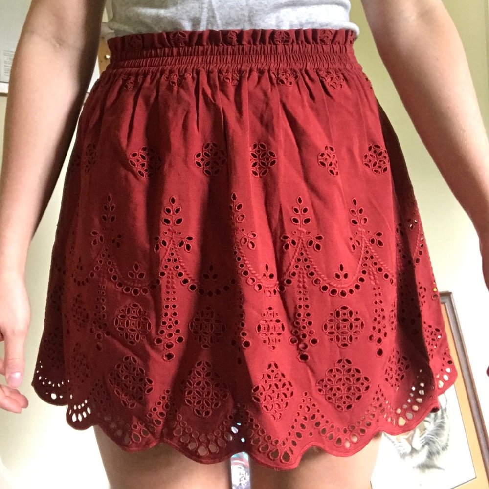 Madewell Eyelet Mini Skirt / X-SMALL / DARK BRICK